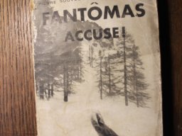 Fantômas accuse 